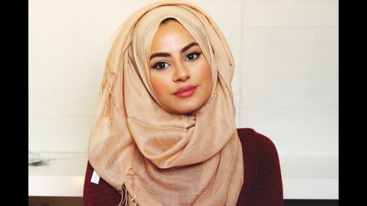 Why The Funky Hairstyle Of A Woman In Hijab Shouldn T