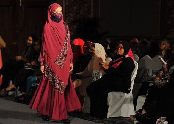 Indonesia Islamic Fashion Fair Kicks Off New Concept - Aquila Style