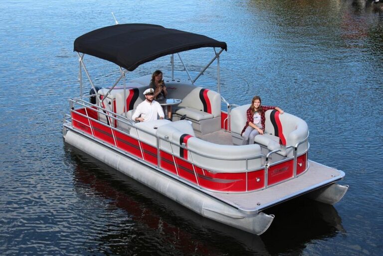 Pontoon Boat Rental Miami: Tour the Coastal - Aquila Style